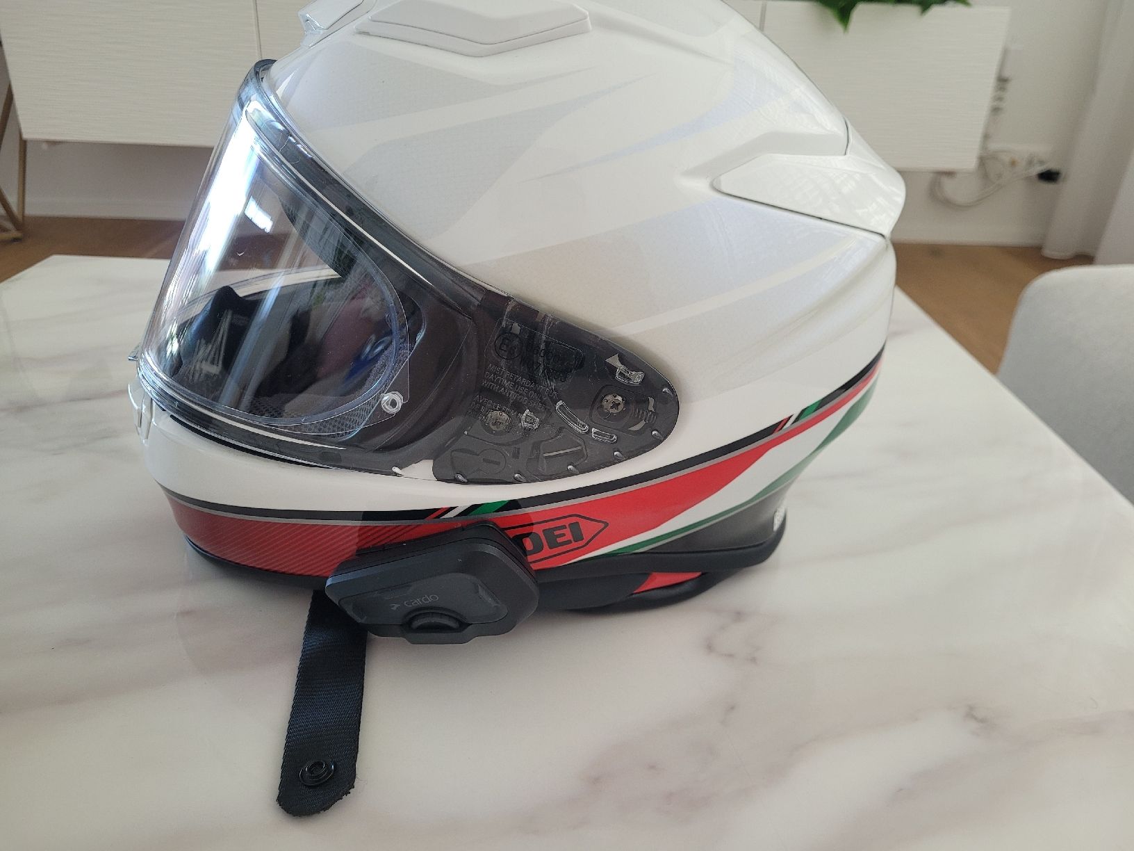Shoei Caschi & visiere: Shoei Motorradhelm Grösse S – Usato da Beinwil am See venduto da dca_vg5p 3