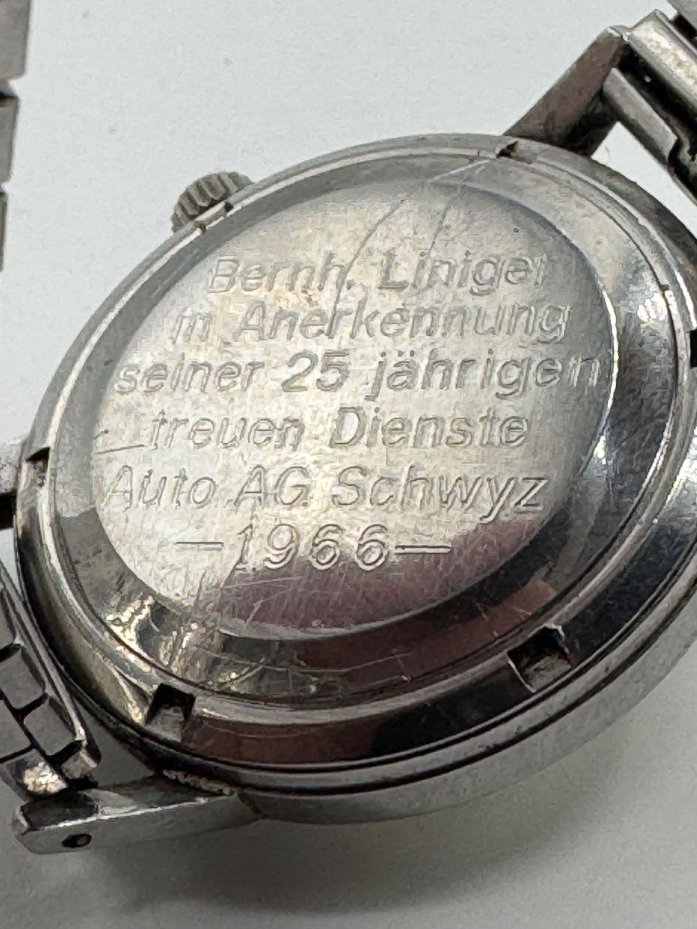 Eterna Montres: Eterna Matic Herrenuhr mit Datum – D'occasion à Sachseln par BONATI01 2