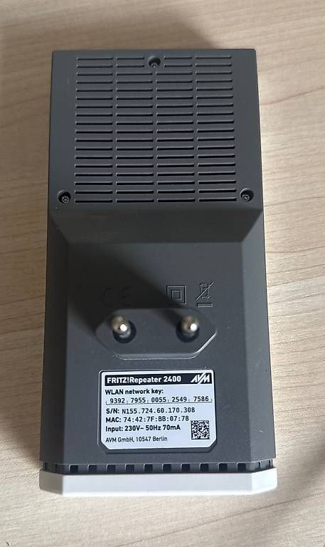 WiFi: FRITZ!Repeater 2400  WLAN-Verstärker – D'occasion à Hütten par Mber80 1