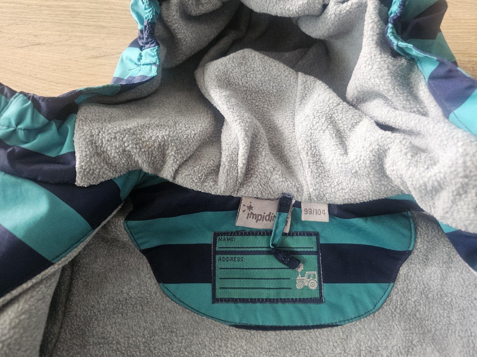 Giacche & Cappotti: Impiddipi Kinder Jacke Gr. 98/104 – Usato da Grosshöchstetten venduto da Qenko 2