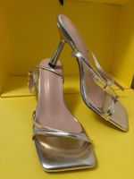 Sandalen mit Absatz silberfarben gebraucht guter Zustand