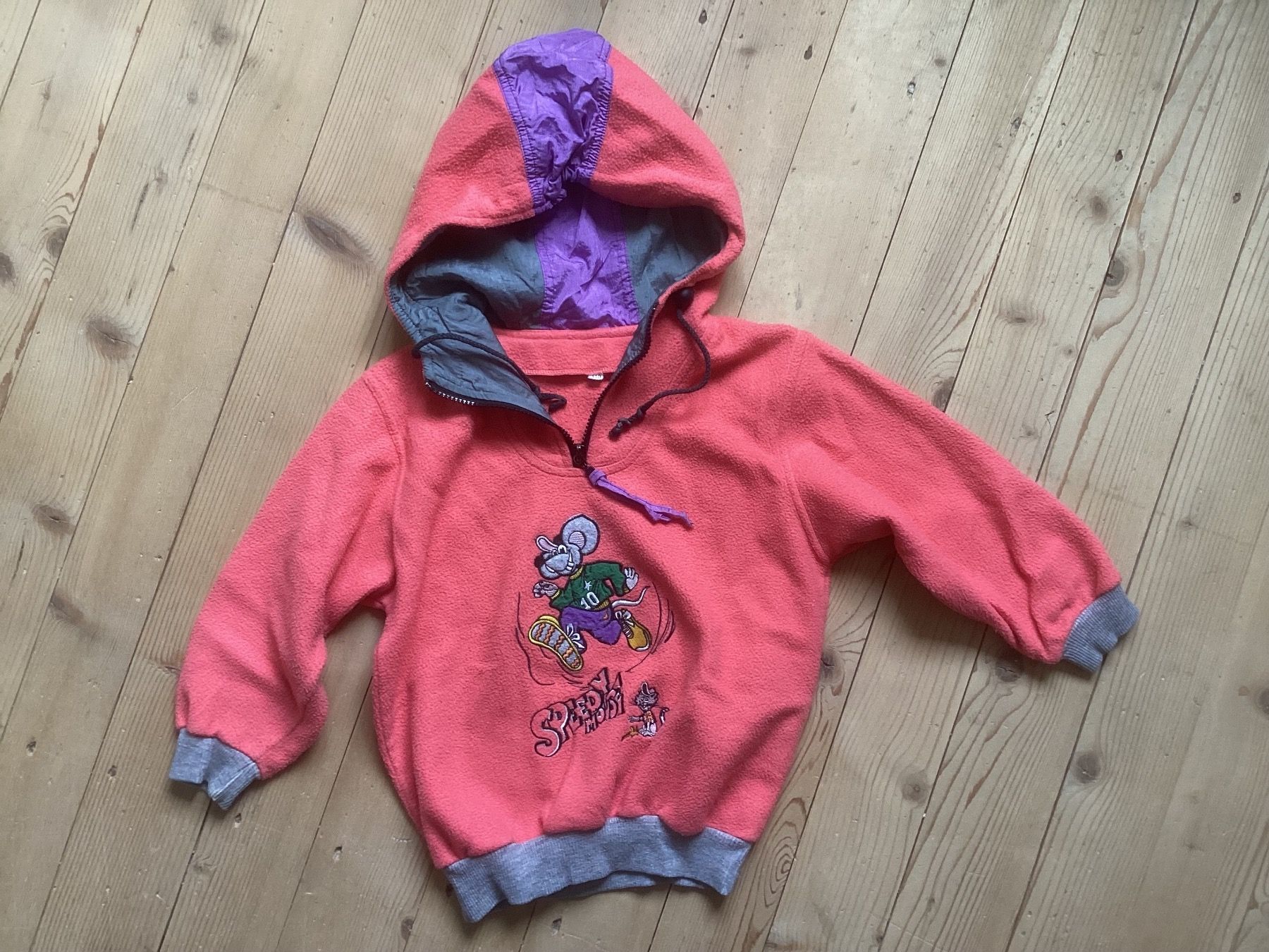 Maglioni & Felpe: Farbenfroher Fleecepullover Gr. 110, Speedy Mouse – Usato da Muttenz venduto da bar_ws7n