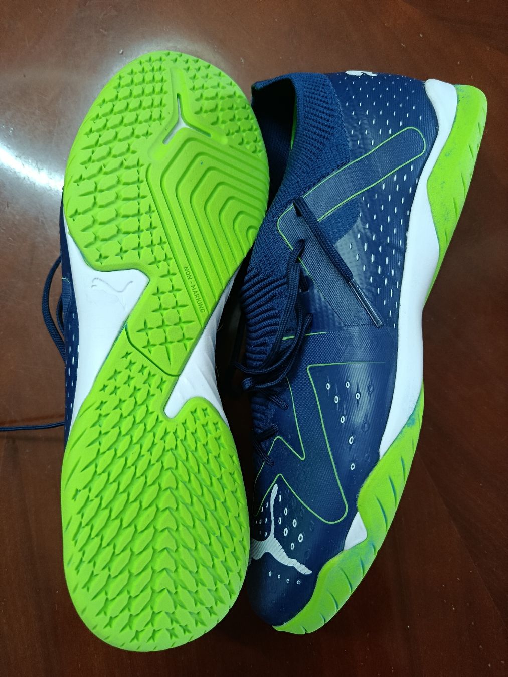 Nike Scarpe da uomo: Lot de 4 chaussures de foot – Nuovo (secondo la descrizione) da Zollikon venduto da eur_p7wf 6
