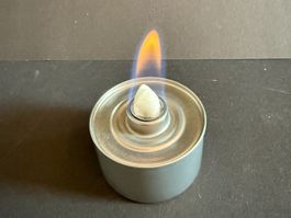 Kleiner Spiritusbrenner aus Metall