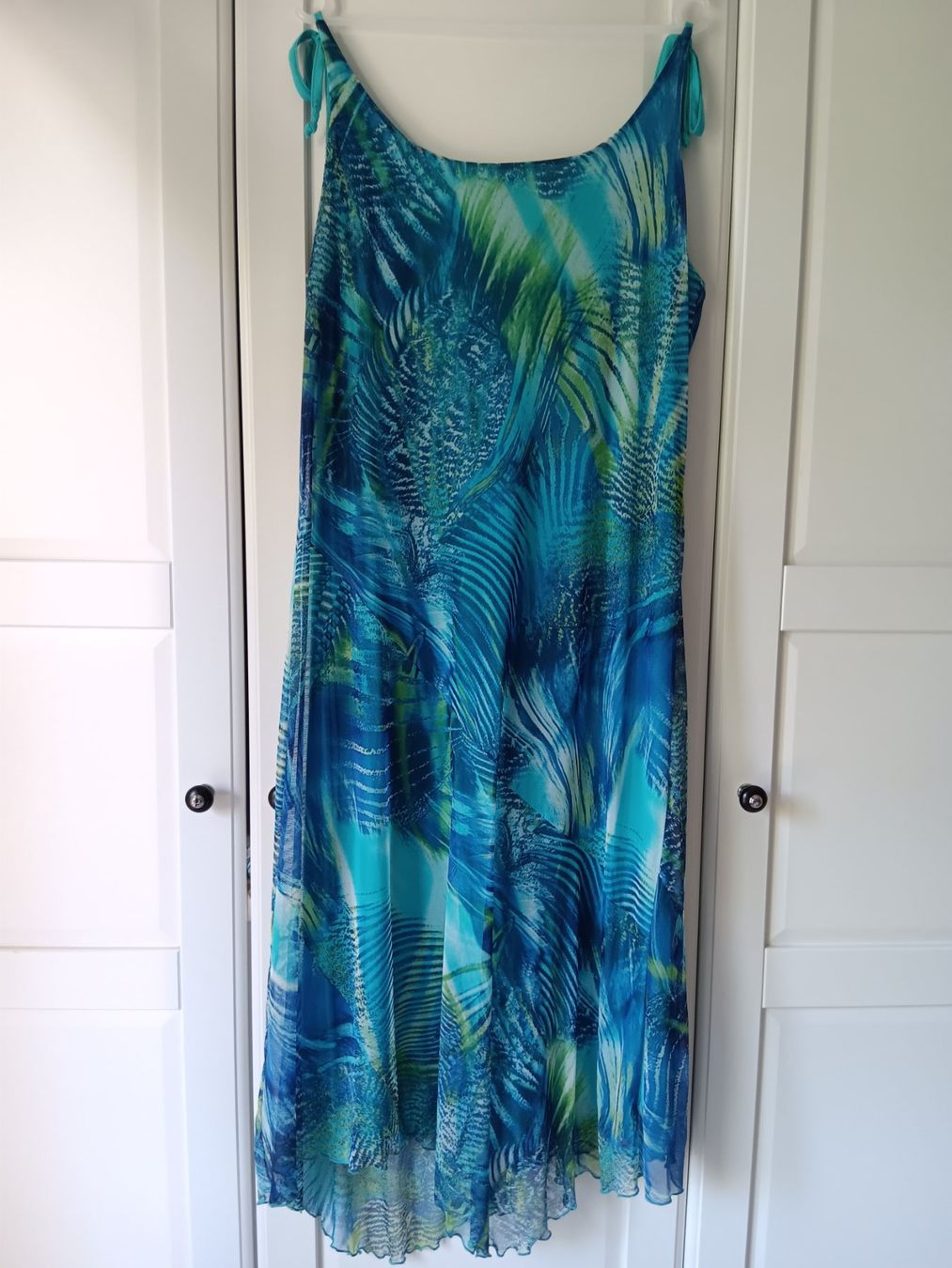Kleider: LEWINGER Robe / Kleid taille / Grosse 38/40 (3) – Gebraucht aus Cossonay-ville von Super-Price-Quality 4