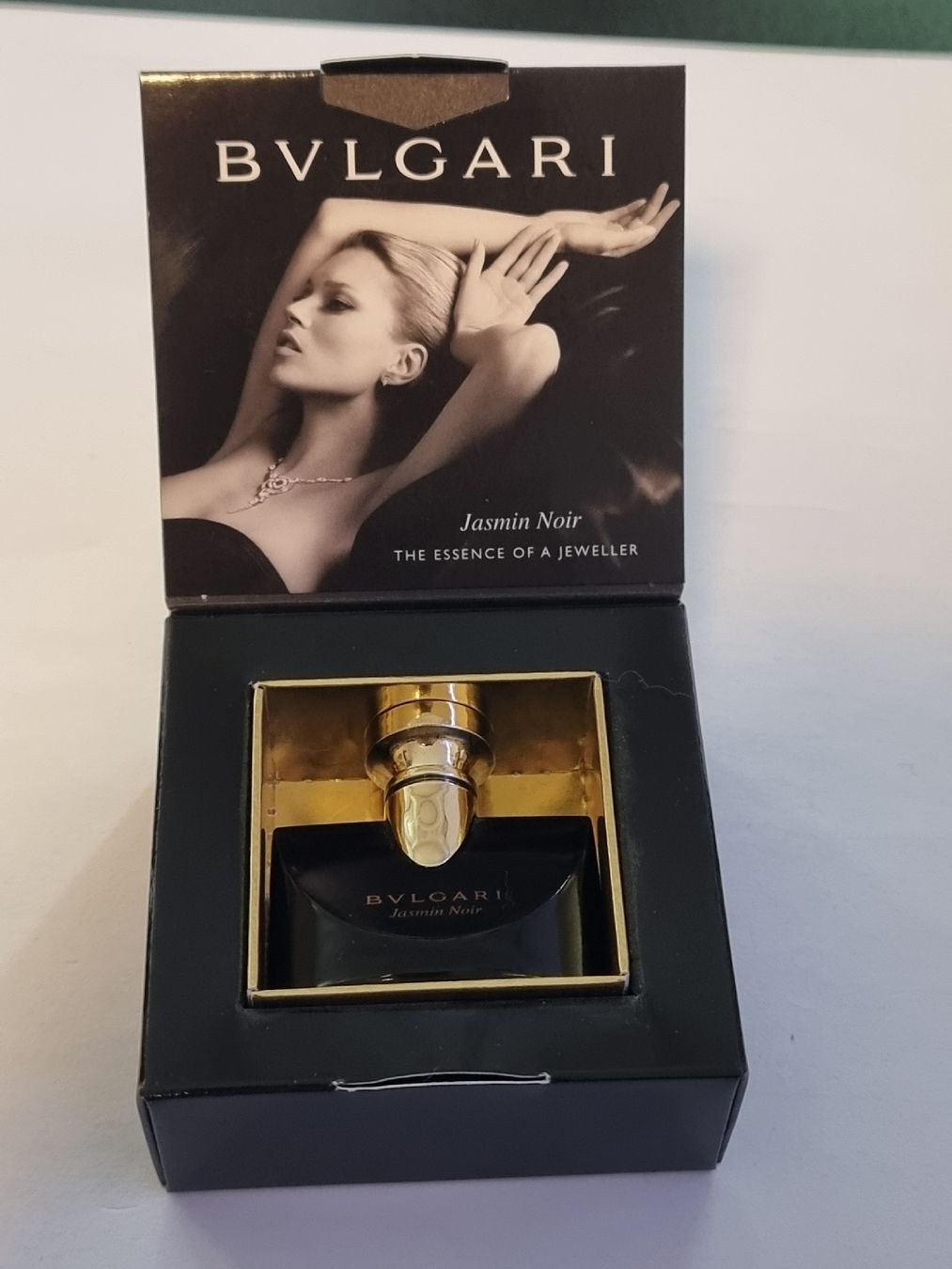 Bulgari Profumi & Eau de Toilette: BVLGARI Jasmine Noir eau de Parfum 5ml – Usato da Emmen venduto da JokeySchlumpf 1