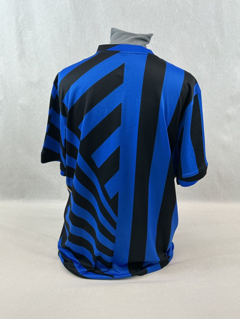 Football Club Internazionale Milano Leibchen & Hosen: NIKE Inter Milano Trikot Grösse XL – Gebraucht aus Richterswil von Restwert_Richterswil 1