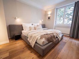 Felis Designer Bed (200x200 cm) incl. "Polipocket" mattress