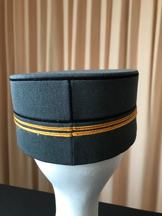 Offiziershut Schweizer Armee 3