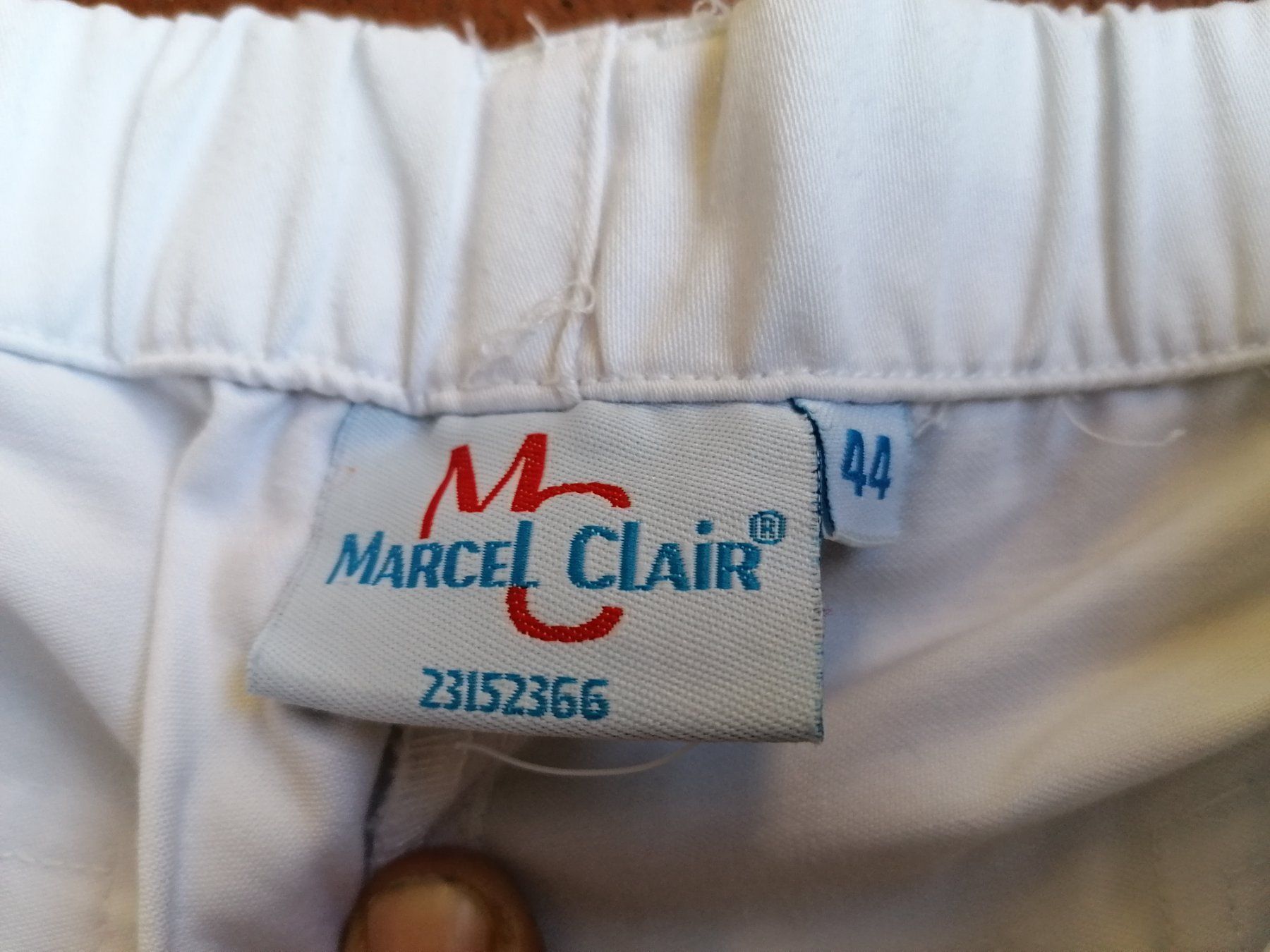 Pantaloni: Ärzte Arbeitshose weiss gr44 – Usato da Bedigliora venduto da Dolcezza0 2