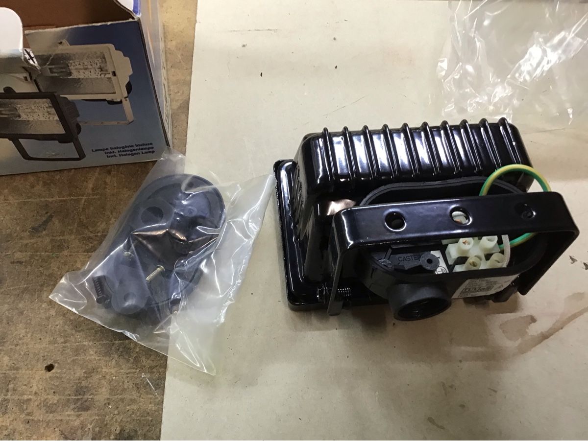 Lampen: Scheinwerfer – Neu und originalverpackt aus volketswil von visitor01 2
