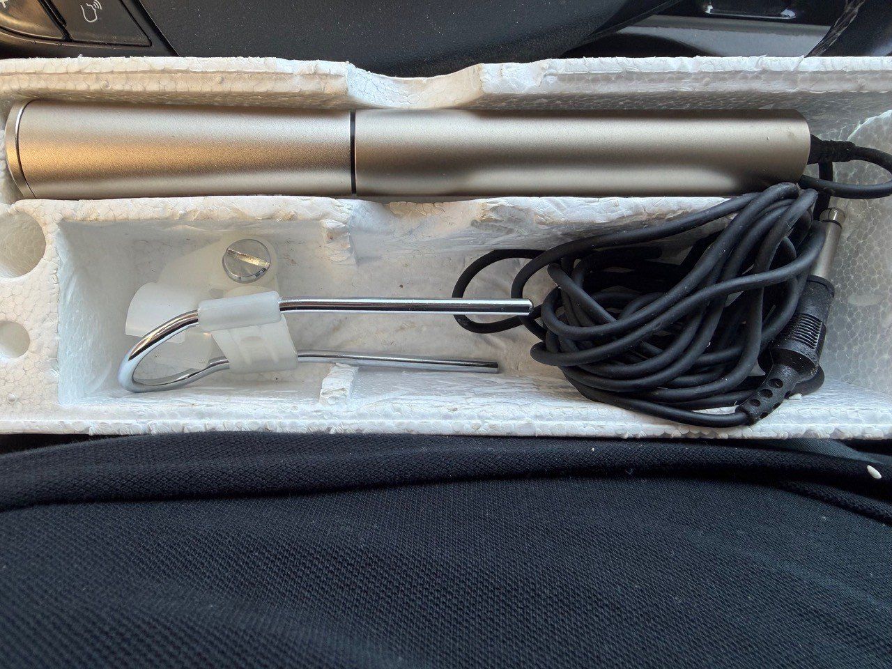 Microfoni: Hosiden - Electret condenser Microphone CCM-4150 – Usato da fey venduto da Caductilometre