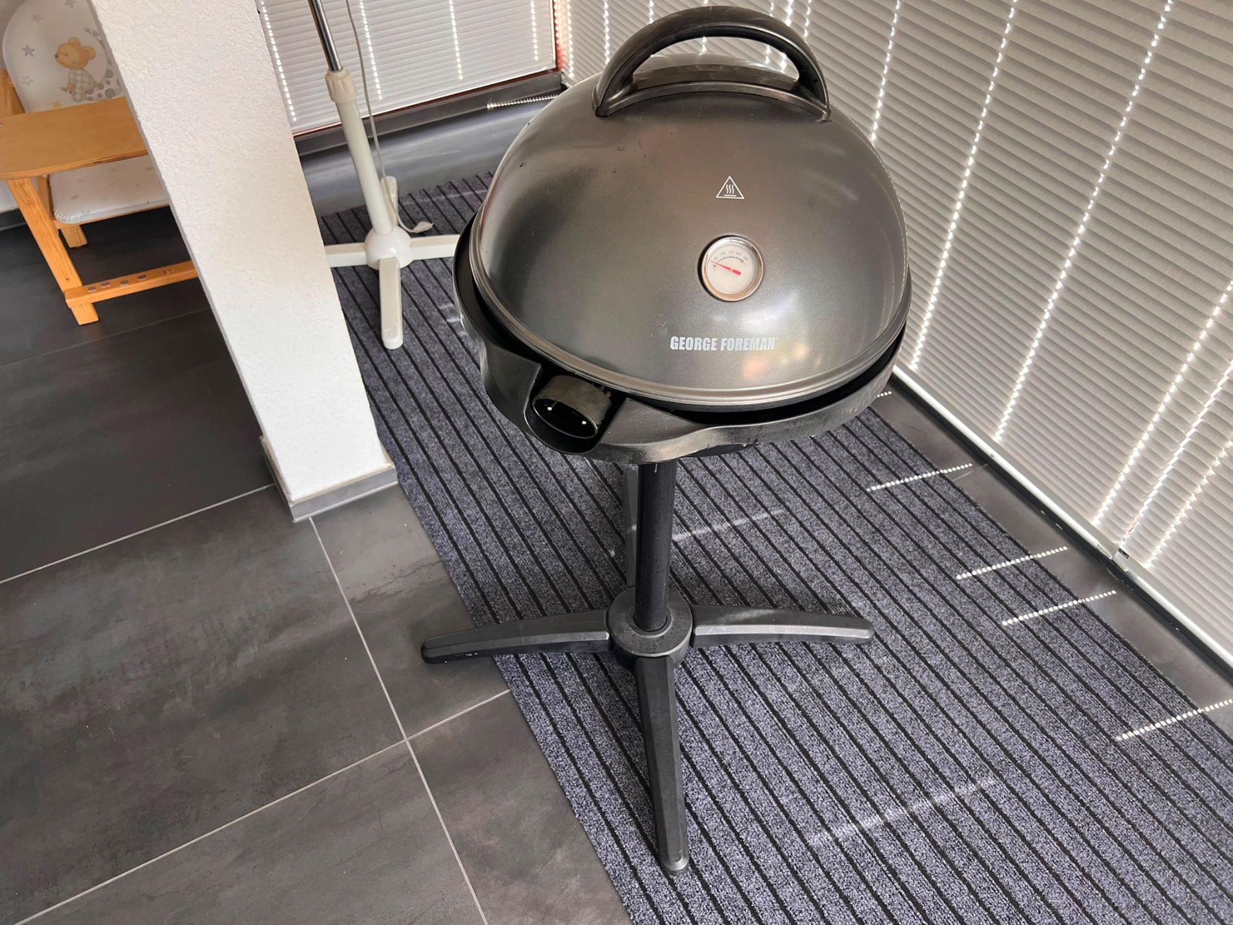 Griglie: Elektrogrill für den Balkon – Usato da Dulliken venduto da PFZH