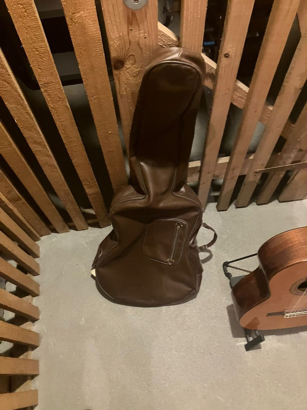 Strumenti musicali: Akustische Gitarre – Usato da Bern venduto da domibroe 2