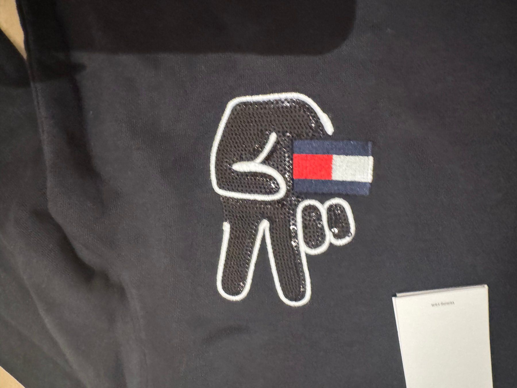 Maglioni & Felpe: Tommy Hilfiger neuer Pulli, 16J 176 – Nuovo e nell'imballaggio originale da Klingnau venduto da Markus14 2