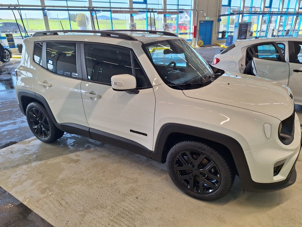 Jeep Renegade 1.3GSE DCTT Limited 150ps