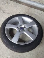 4 cerchioni con gomme volvo 205/50R17