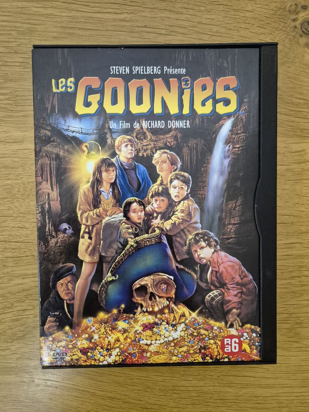 Tutti i DVDs: DVD - Les Goonies - Steven Spielberg – Usato da Bogis-Bossey venduto da VNT-GE.ch