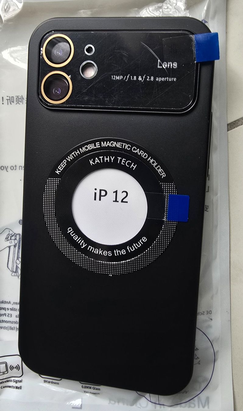Apple Cover & Protezioni schermo: iPhone 12 Hülle Schwarz – Nuovo e nell'imballaggio originale da Einsiedeln venduto da valli77