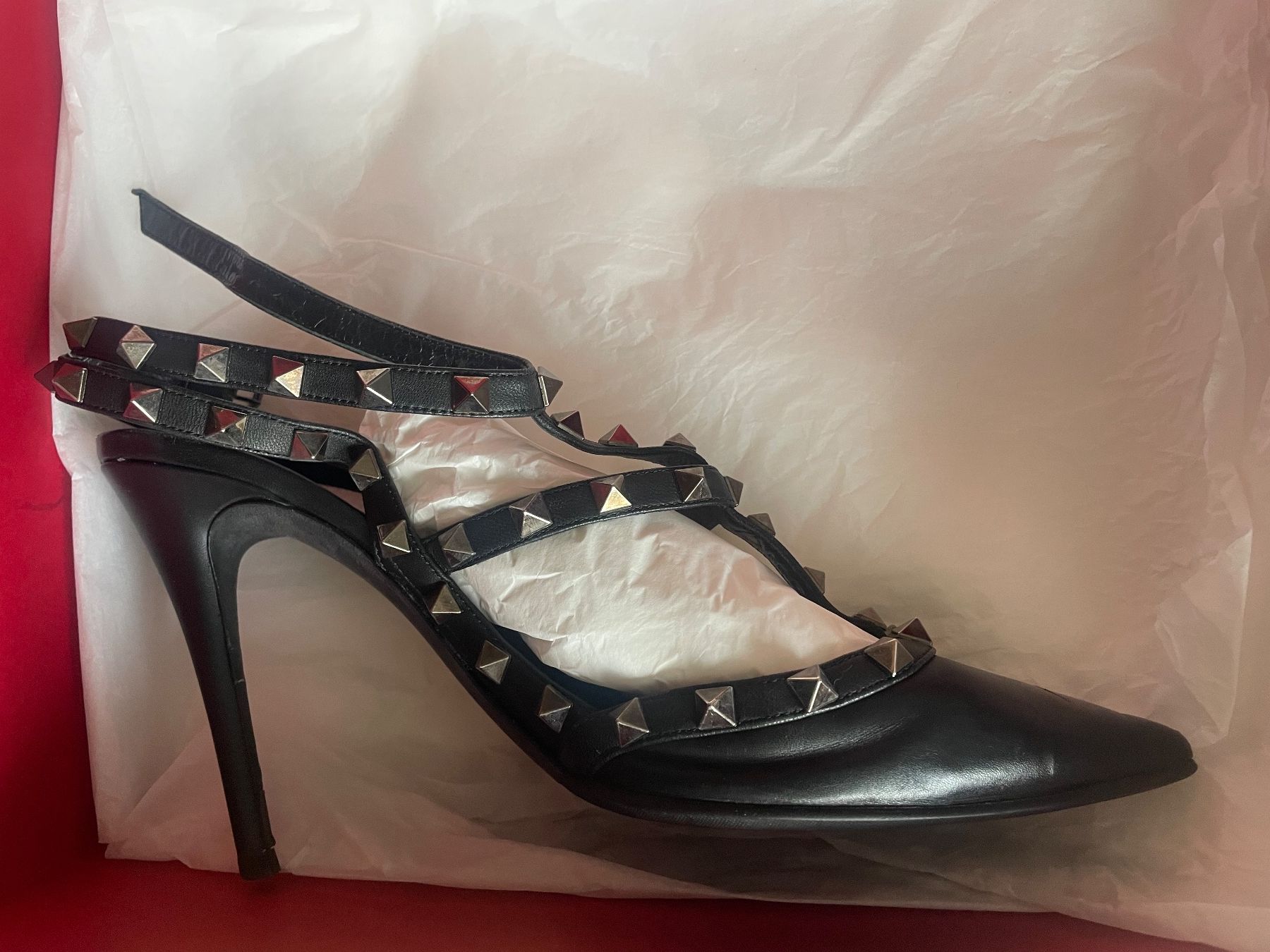 Valentino Scarpe da donna: VALENTINO Rockstud Ankle Strap Pump (10 cm) - Grösse 40 – Usato da Zürich venduto da fabienne1234 5