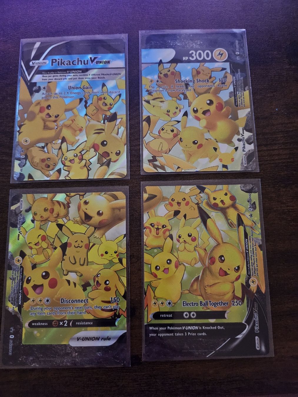 Pokémon Carte collezionabili: Pikachu V-Union – Nuovo (secondo la descrizione) da Therwil venduto da ChubbyFroggy