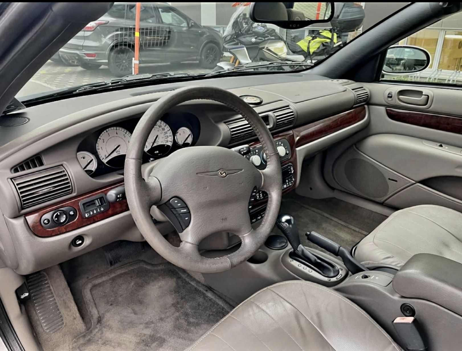 Chrysler Automobili: CHRYSLER SEBRING 2.7 CABRIOLET LX,V6  – Usato da STALLIKON venduto da Cop_x9fn 6