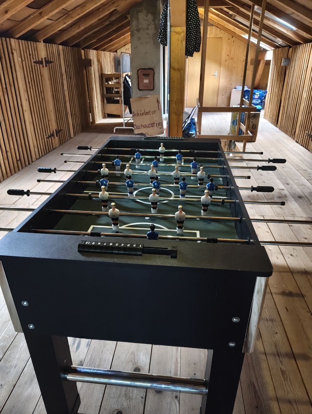 Jouets: Kickertisch /töggelichaste – D'occasion à Thierachern par _Sunshine_._ 3