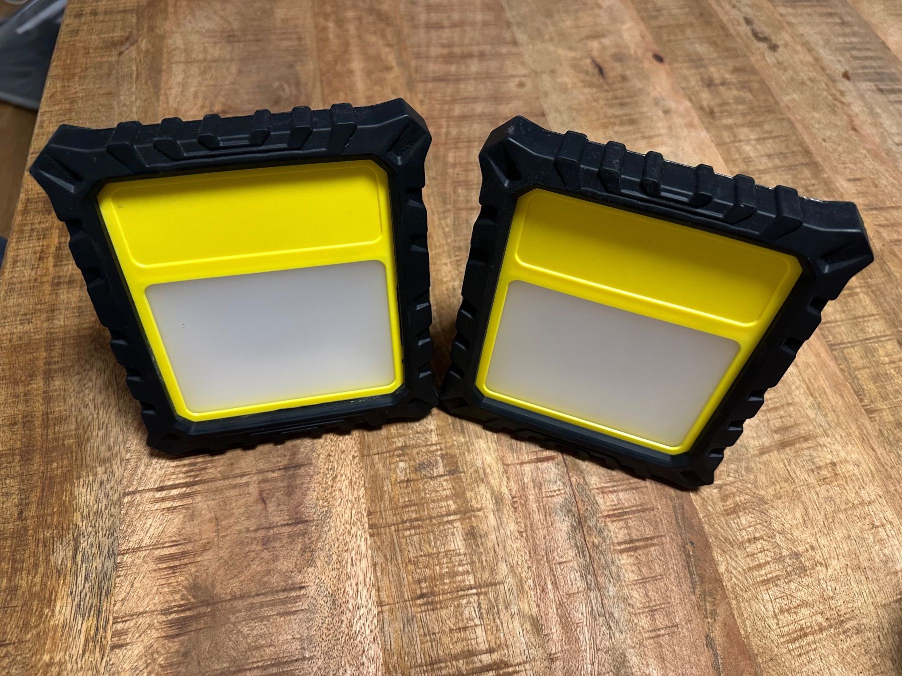 Fari: Ayce LED-Scheinwerfer Akku Compact Beleuchtung – Nuovo (secondo la descrizione) da Bülach venduto da KingSchiffschim 1