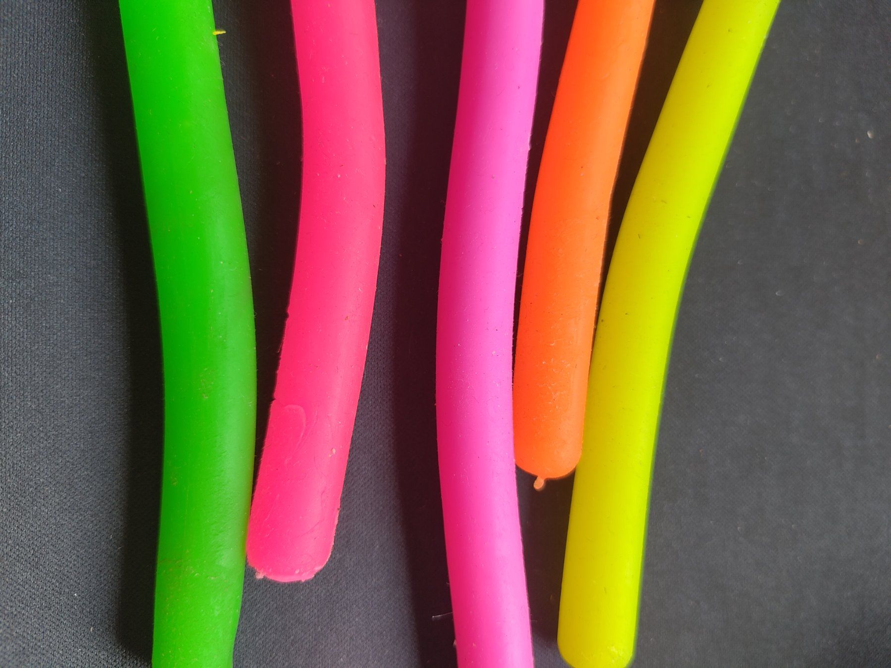 Giocattoli: 5 Powerschnur Stretch Neon Neu – Nuovo e nell'imballaggio originale da Leuggern venduto da Pummi19 1