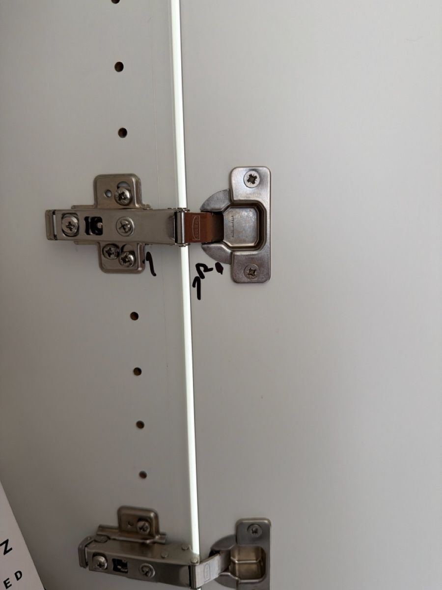 Armadi: IKEA PAX 100x236x60cm – Usato da Oberrohrdorf venduto da Mariann79 5