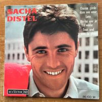 Sacha Distel - Chacun Garde Dans Son Coeur / 1. France 1965