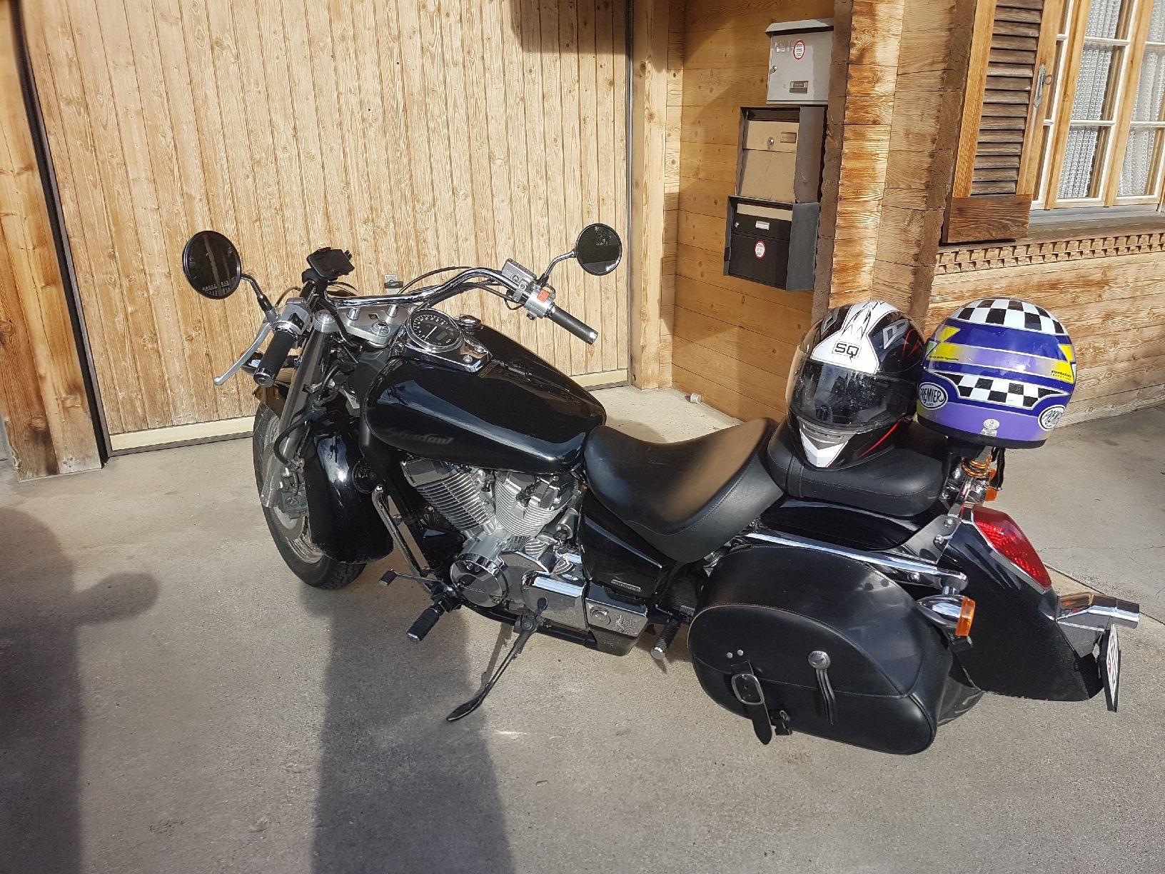 Honda Chopper: Honda VT 750 C Shadow – Gebraucht aus Aeschi b. Spiez von Playblond 2