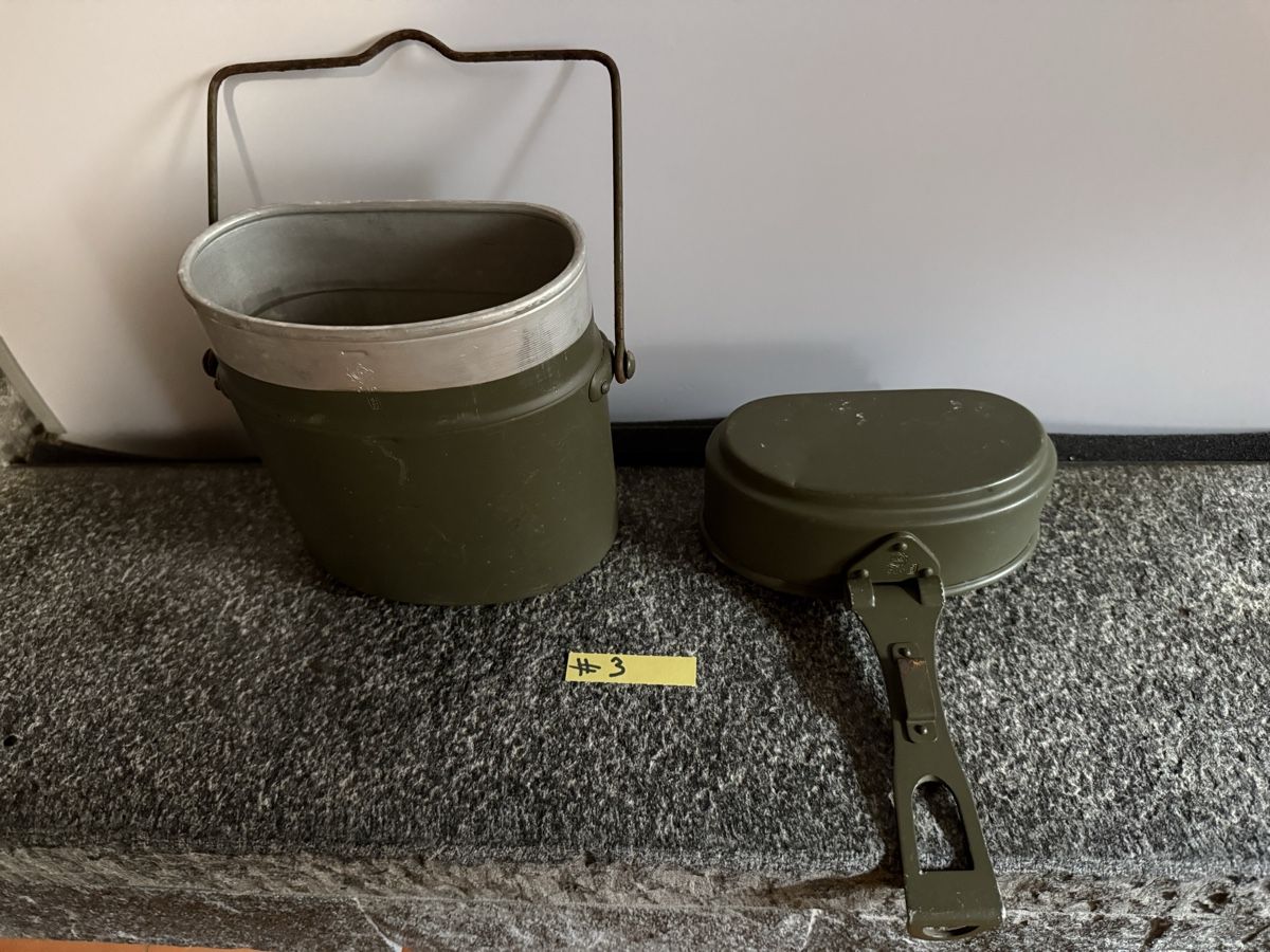 Cucine complete: Schweizer Armee gamelle WW2 1942 – Usato da Quinto venduto da Ticino_69