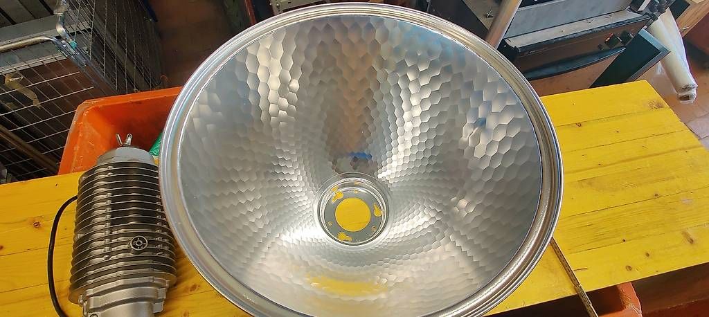Lustres & lampes de plafonds: hallen leuchte – D'occasion à volketswil par Toyotaalex 1