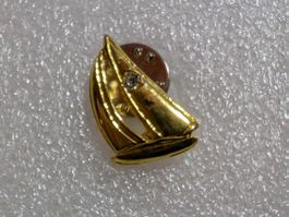 Ansteckpin 303: Segelschiff