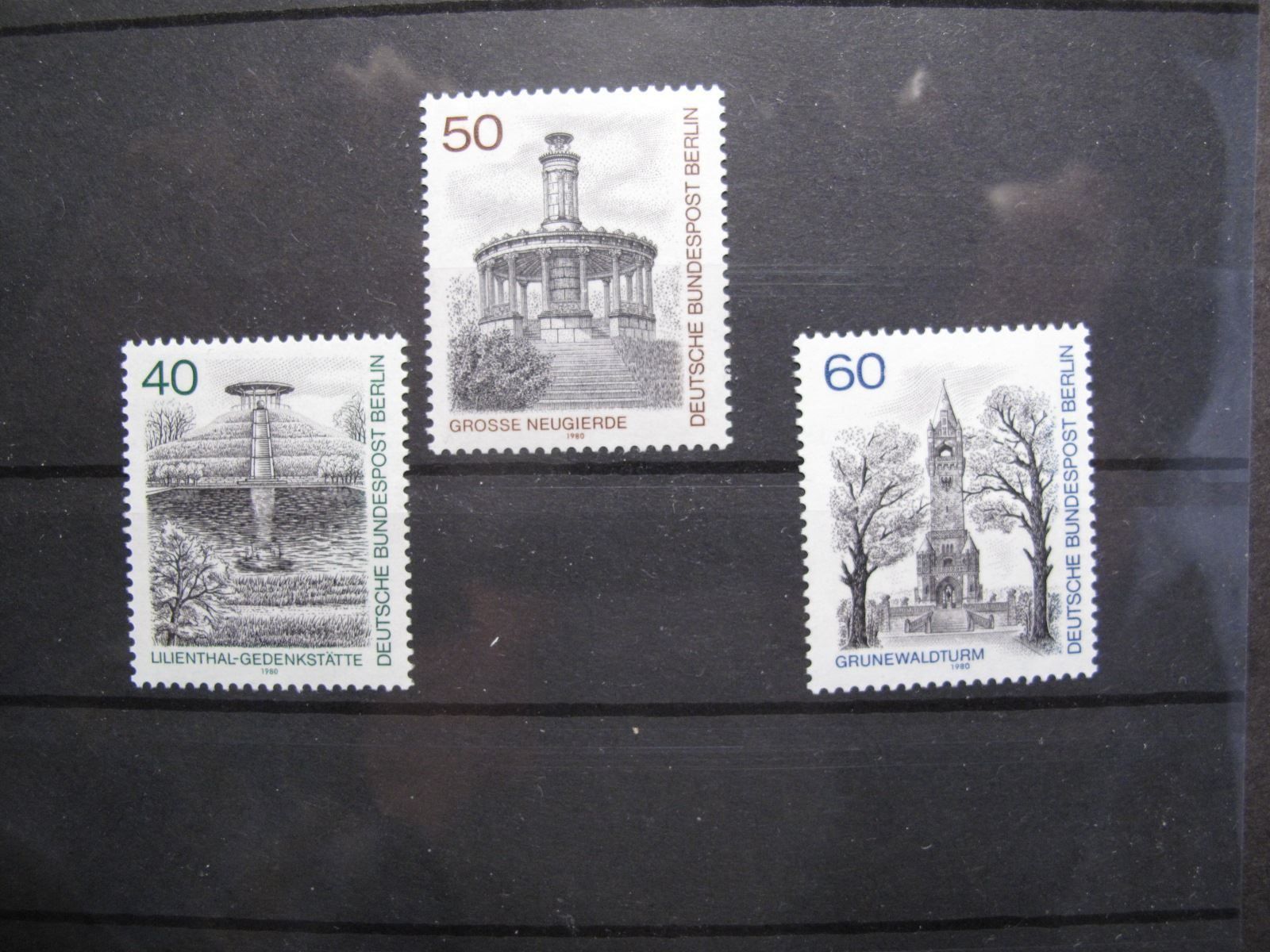 Tutti i francobolli: Berlin 1980 Berlin Ansichten III** – Usato da Wil SG venduto da fva01