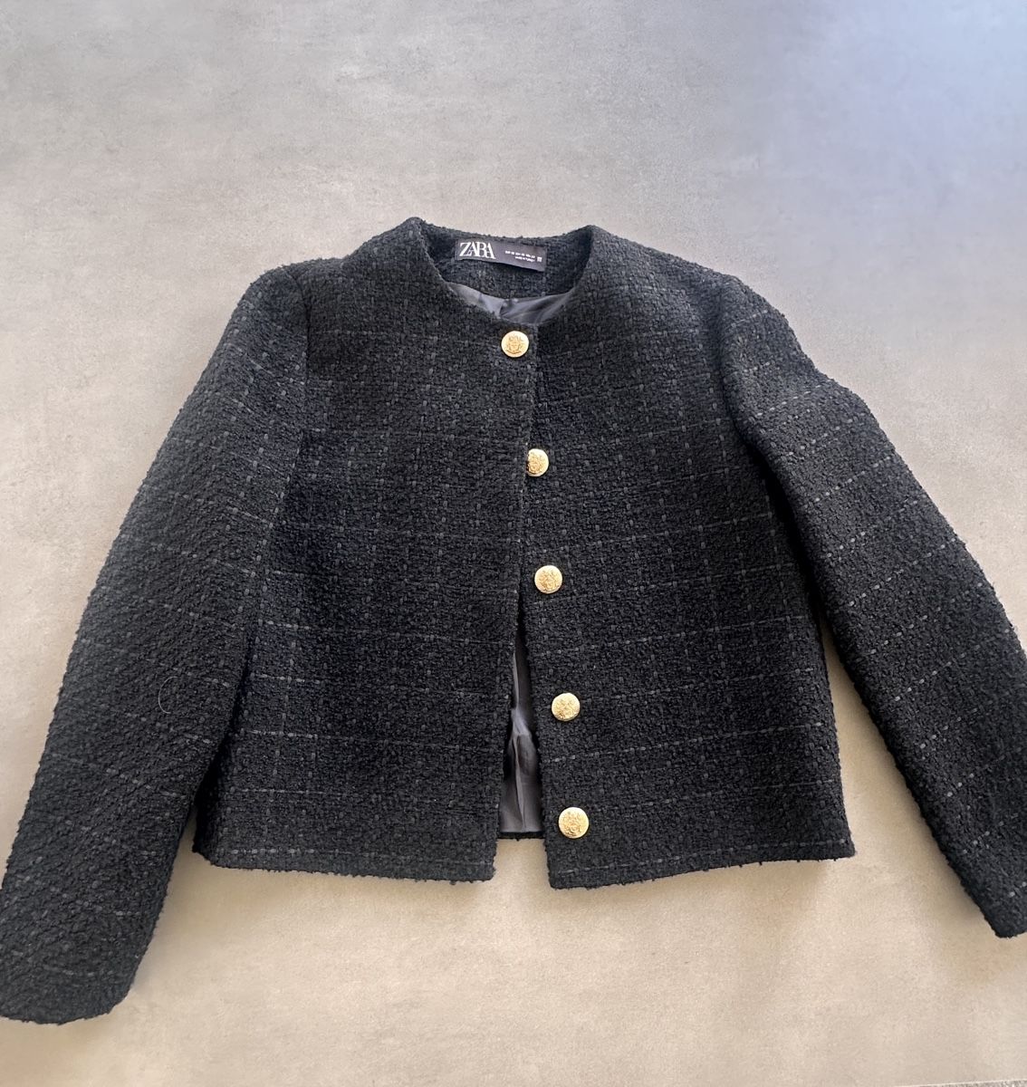 Zara Vestes: Blazer mit Goldknöpfen – Neuf (Voir description) à Zollbrück par ana_aeb