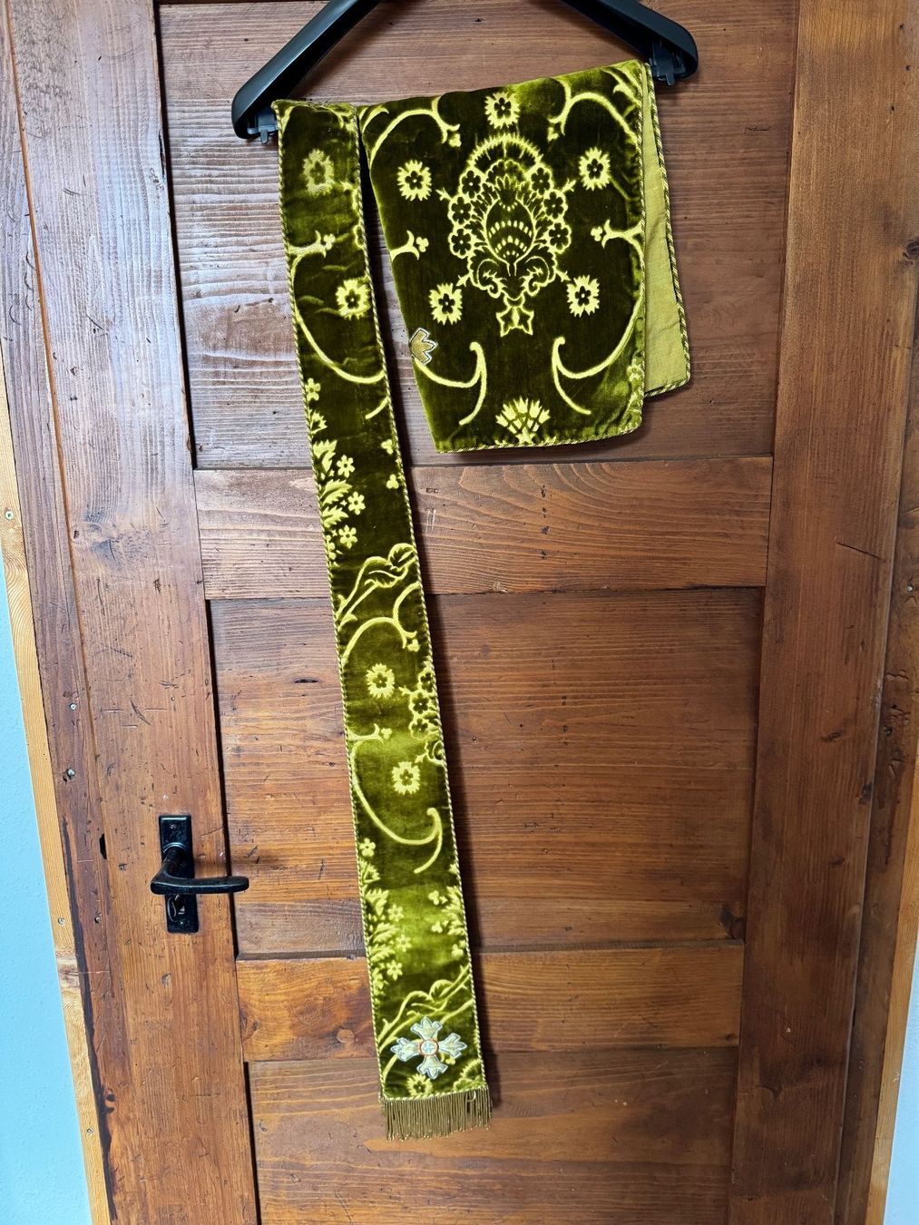 Vestiti: Priestergewand, Messgewand – Usato da Sachseln venduto da BONATI01 8