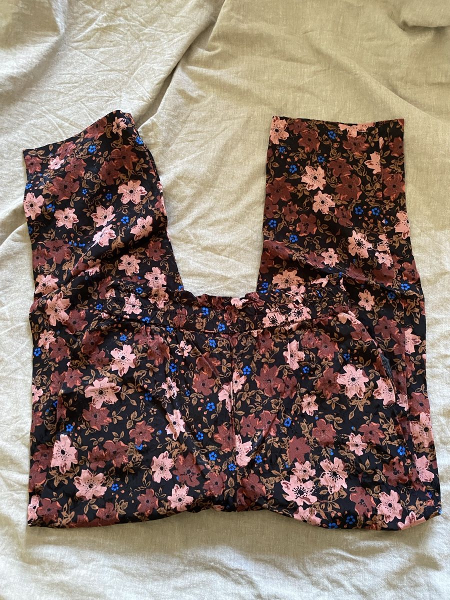 La Redoute Pantalons: Pantalon fluide léger imprimé floral taille élastique  – D'occasion à Villars-sur-Glâne par mel_6q5w 1