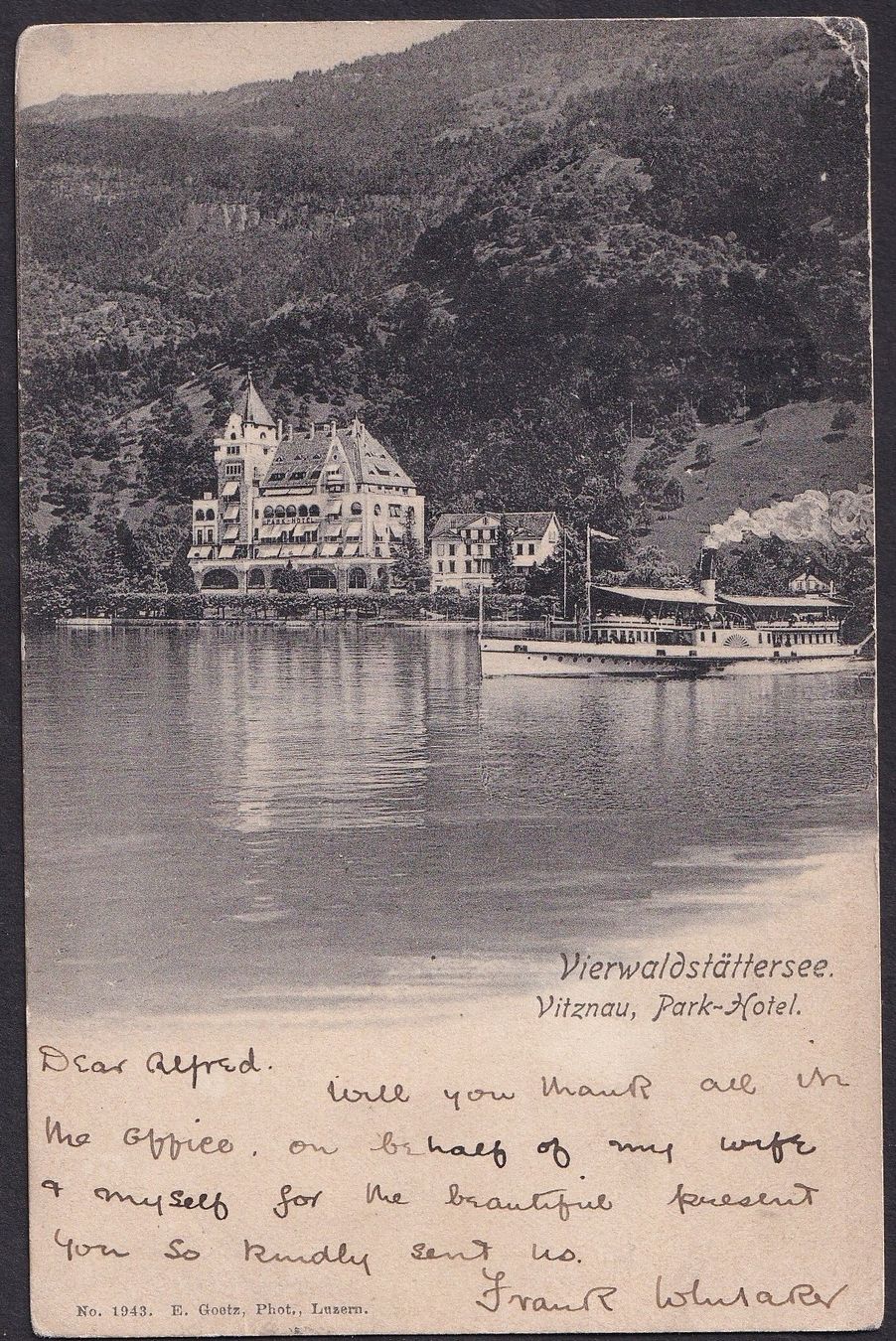 Cartoline postali: Vitznau Park-Hotel mit Dampfschiff – Usato da Olten venduto da clotaldi
