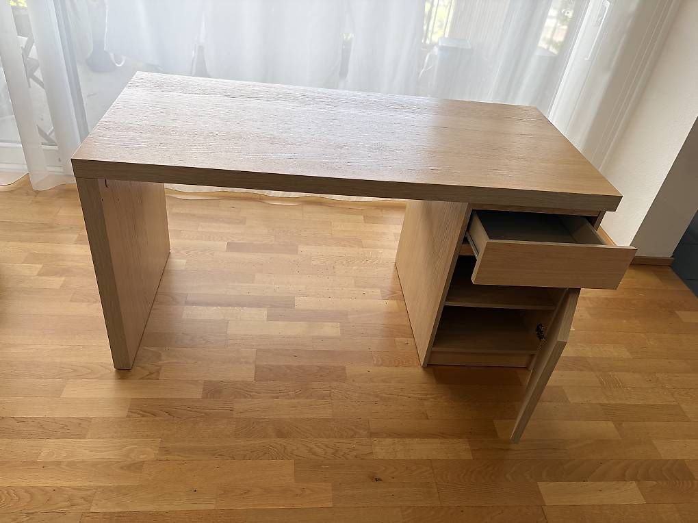 Bureaux: Schreibtisch Malm – D'occasion à Bern par untercel
