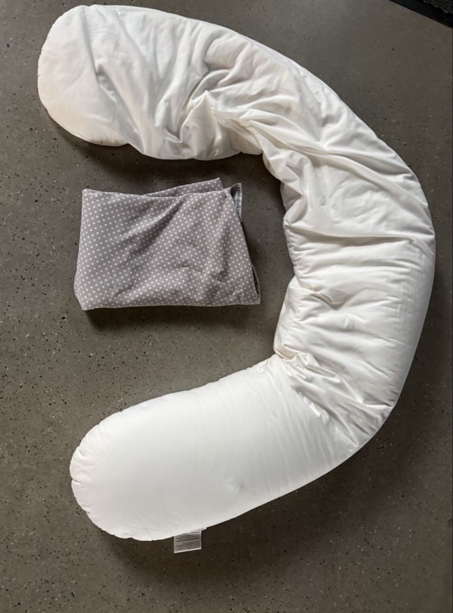Theraline Kissen: Theraline Stillkissen mit Bezug – Gebraucht aus Forch von kat_98t7 1