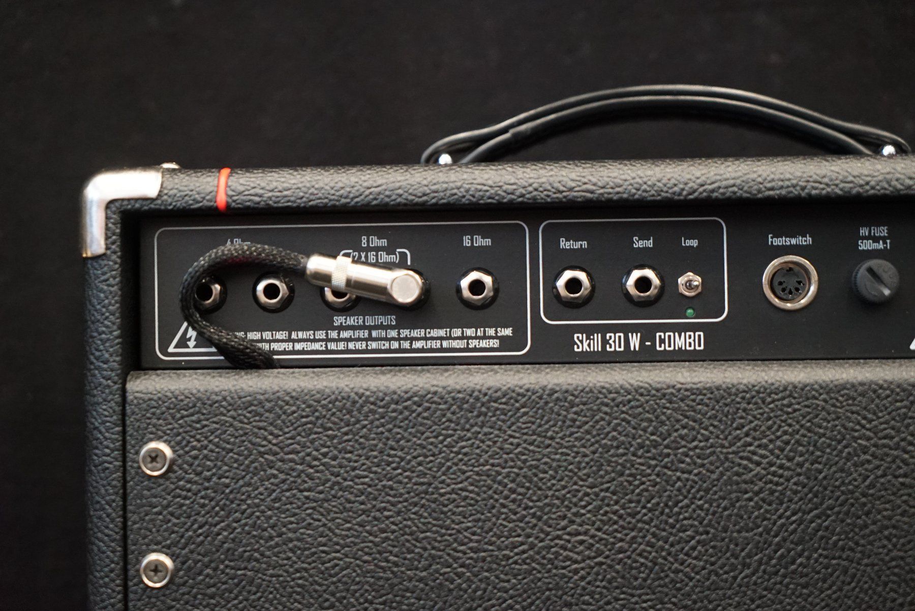 Amplificatori: Mezzabarba Skill 30 Combo, Celestion V30 Speaker, Footswitch – Usato da Ortschwaben venduto da Musictrade 8