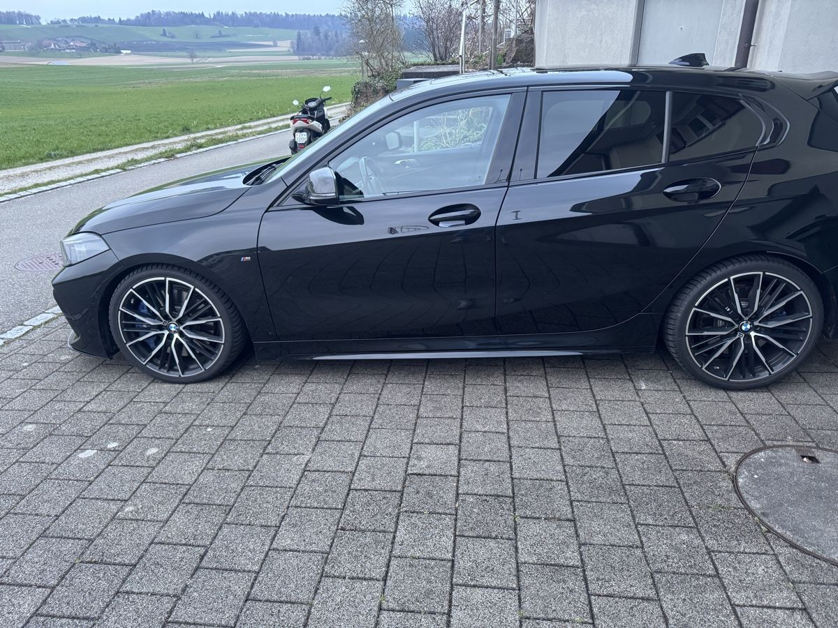 BMW Autos: bmw 135i m – D'occasion à Dinhard par liv_r8wg 2