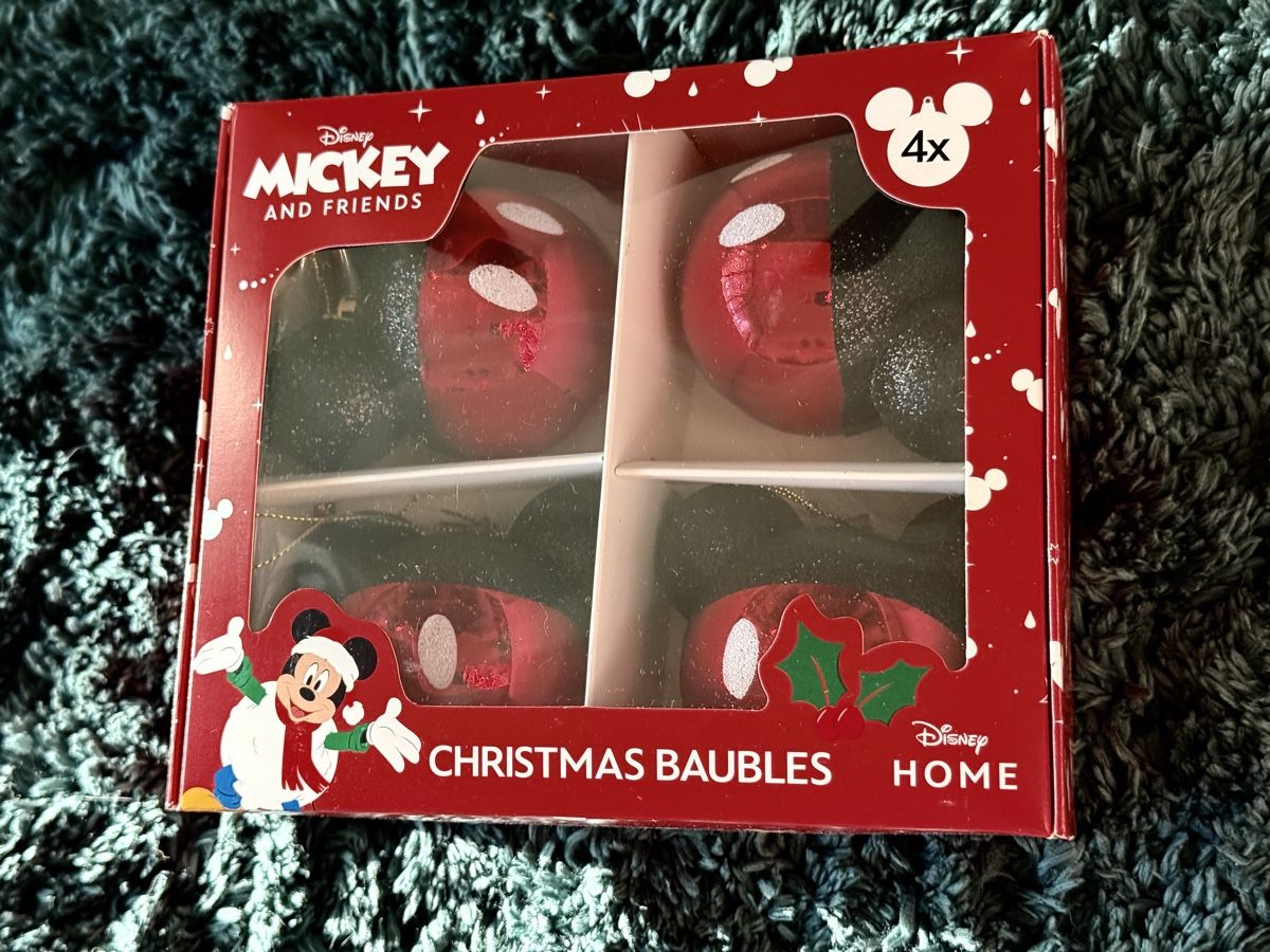 Disney Alle Dekorationen: Mickey Mouse Weihnachtskugeln – Neu und originalverpackt aus Allschwil von Collector.Shop.Swizz 1