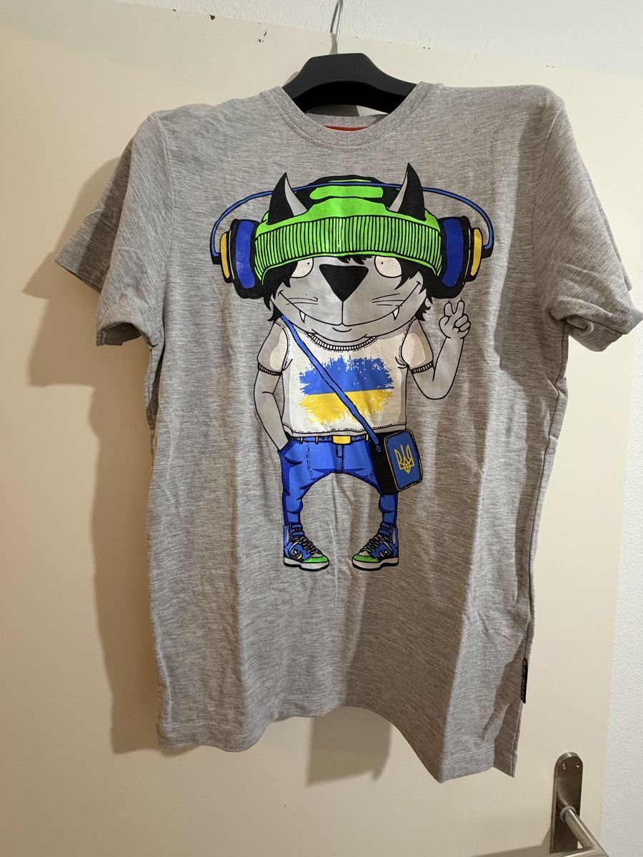 T-Shirts: T-Shirt Gr. M – Neu und originalverpackt aus Brunnen von ser_jhv7