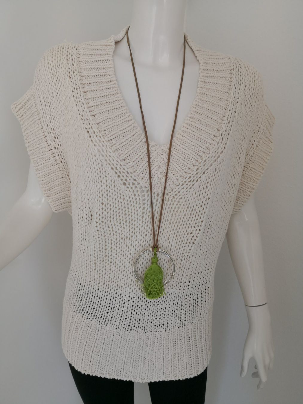 Massimo Dutti Maglioni & Felpe: 🤩MASSIMO DUTTI KURZARM STRICK-PULLOVER ECRU – Usato da Olten venduto da Naja-Twins-Twins 4