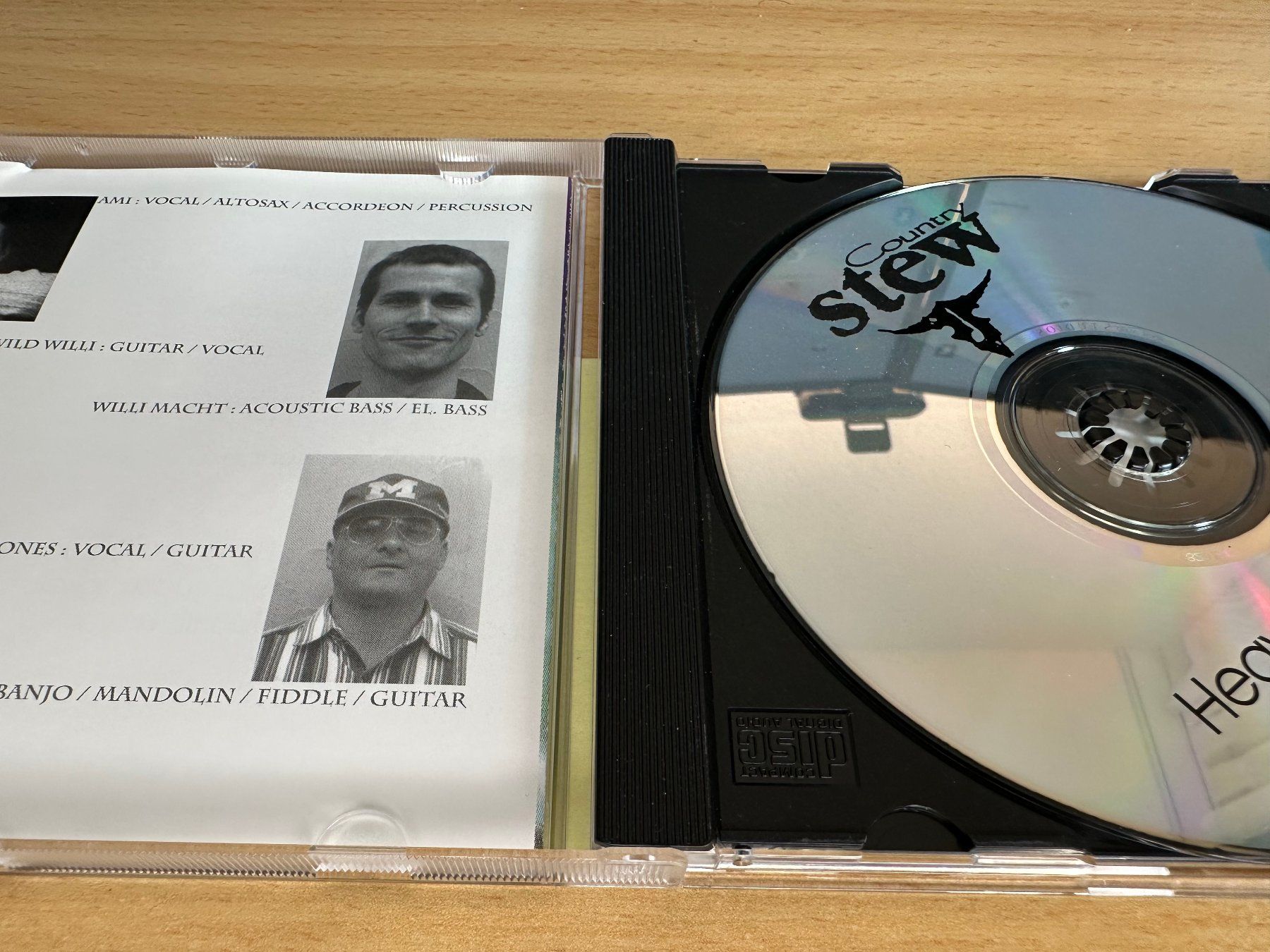 CD: Country Stew - Heaven on earth – Usato da Rikon im Tösstal venduto da Alpenmutz 2