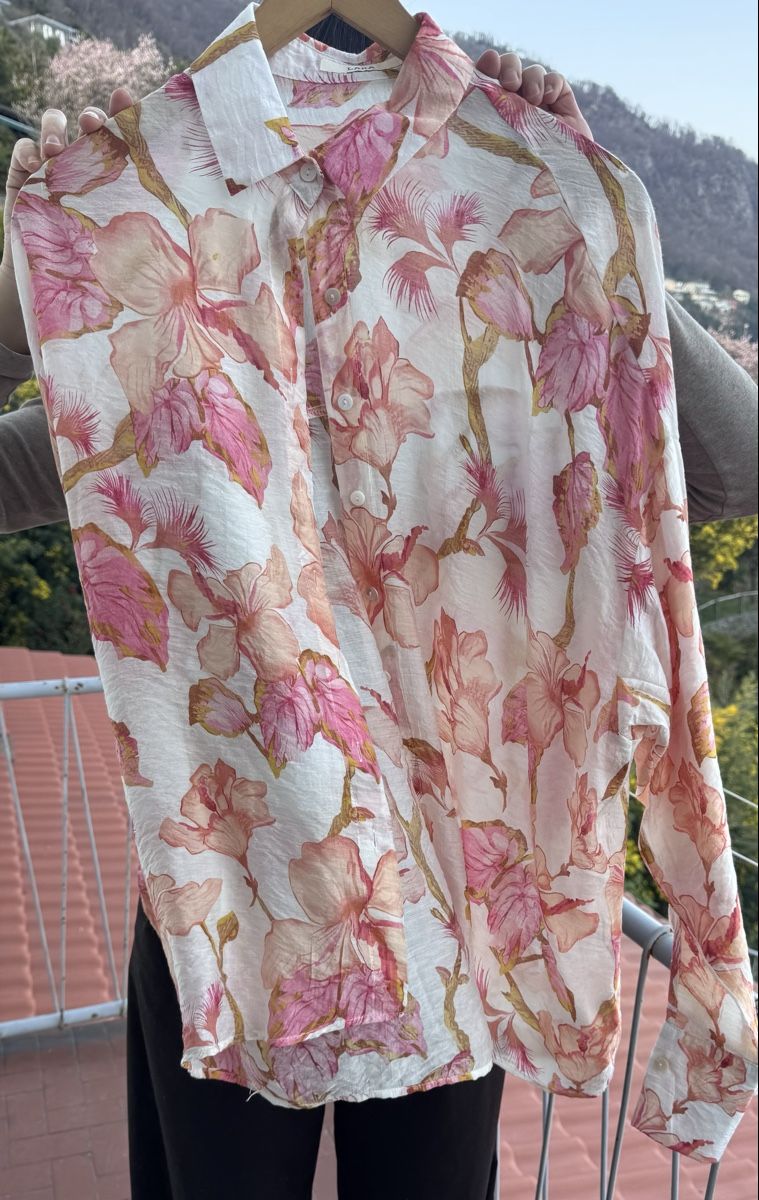 Blusen: Camicia leggera floreale – Gebraucht aus Locarno von tos_tgc9