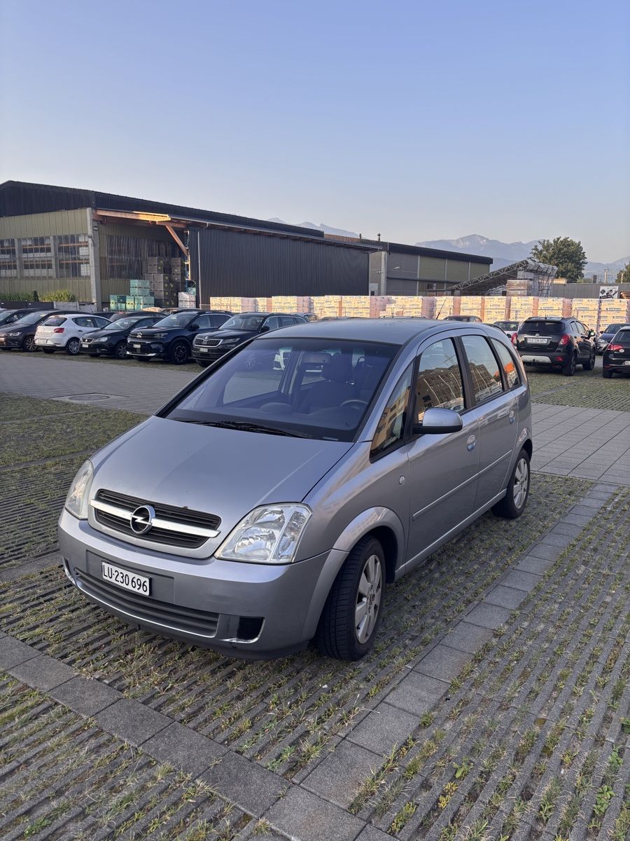 Opel Autos: Opel Meriva ab MFK – D'occasion à Emmenbrücke par noe_7xsd 1